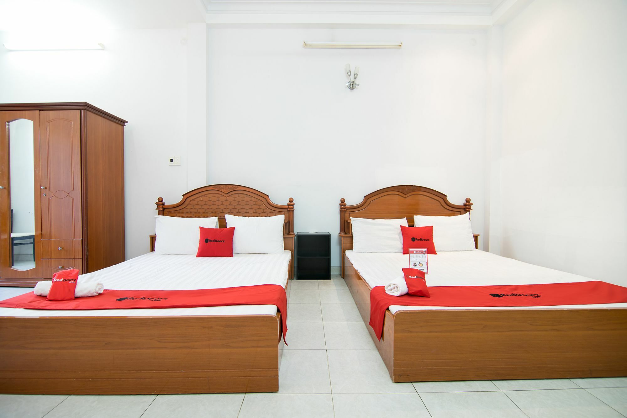 Reddoorz Near Pico Plaza Cong Hoa Hotell Ho Chi Minh-staden Exteriör bild