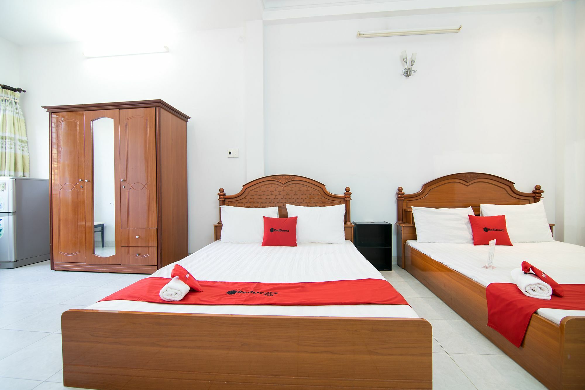 Reddoorz Near Pico Plaza Cong Hoa Hotell Ho Chi Minh-staden Exteriör bild
