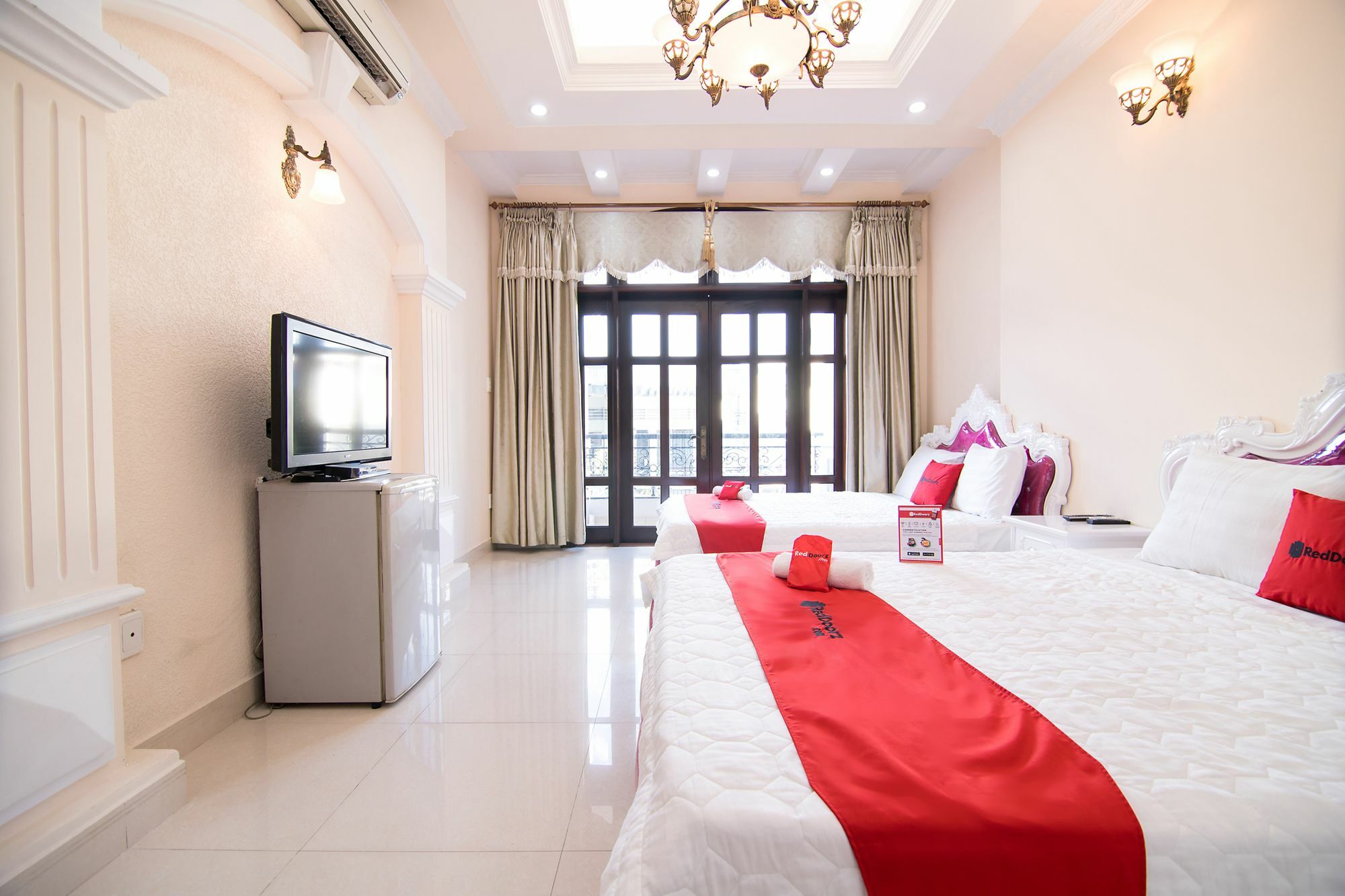 Reddoorz Near Pico Plaza Cong Hoa Hotell Ho Chi Minh-staden Exteriör bild